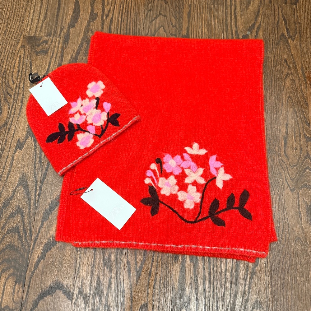 Zara Blossom Flowers Red Scarf and HAT/Beanie Set - NWT